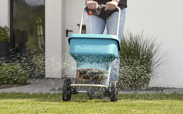 Разбрасыватель-сеялка Gardena XL 00436-20 Разбрызгиватели-сеялки