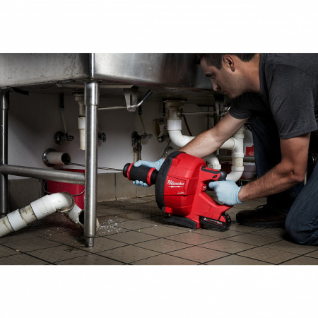 M18 FUEL&trade; прочистная машина с тросиком 10 мм M18 FDCPF10-0C 4933459684
