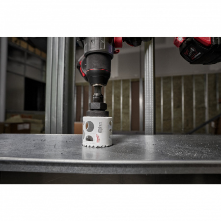 Коронка биметаллическая Milwaukee с твердосплавными зубьями HOLE DOZER CARBID 41 мм 49560746