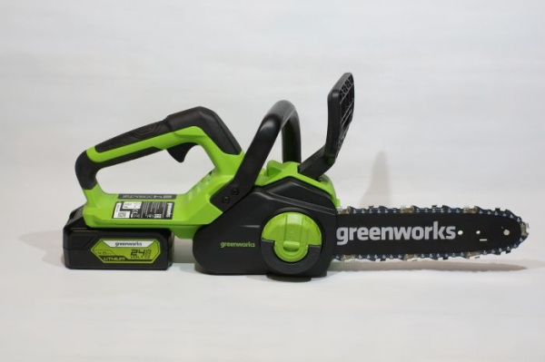 Цепная пила аккумуляторная Greenworks 24V G24CS25K4 (1хАКБ 4Ач и ЗУ) 25см 2007707UB Цепные пилы