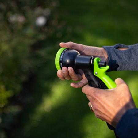 Насос аккумуляторный для полива из бочки Greenworks 24V G24SWP 3401007UA