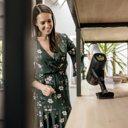 Пылесос Karcher VC 6 Cordless ourFamily Battery Plus 1.198-677.0