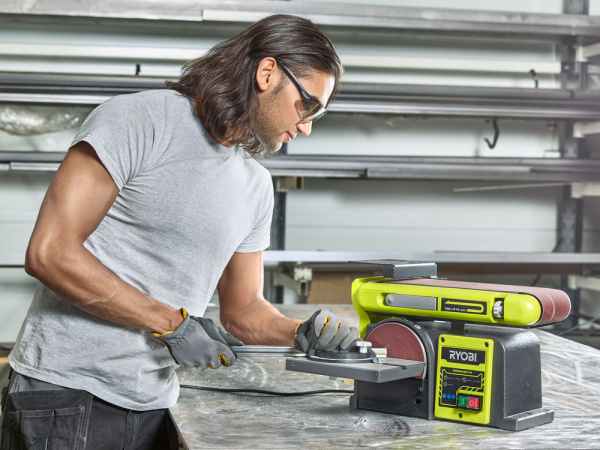 Станок шлифовальный Ryobi RBDS4601G 5133002858 Станок шлифовальный Ryobi RBDS4601G 5133002858