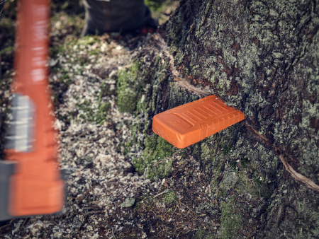 Инструменты для работы в лесу