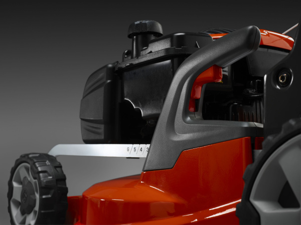 Газонокосилка бензиновая Husqvarna LC 247 970 54 11-01 Газонокосилки и сенокосилки