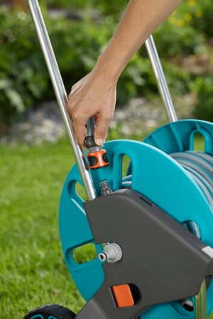 Тележка для шланга Gardena AquaRoll M Easy