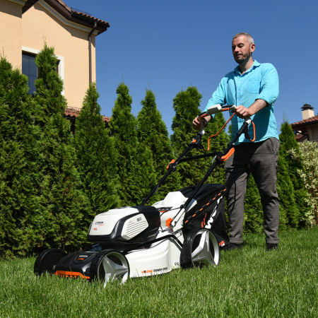 Газонокосилки и сенокосилки