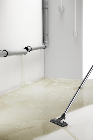 Пылесос хозяйственный Karcher WD 7.500 1.347-600.0