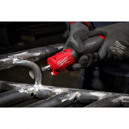 M12 FUEL™ цанговая прямошлифмашина M12 FDGS-422B 4933471436 Электроинструмент