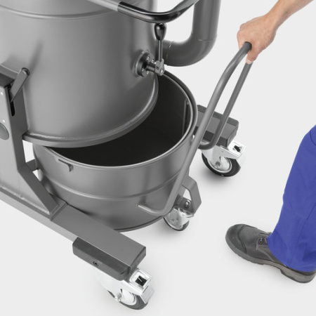Пылесос Karcher IVR 50/30 Sc 9.989-411.0
