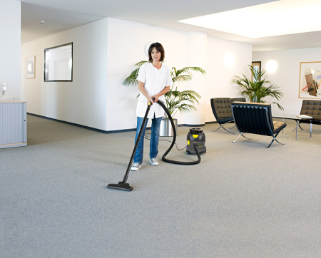 Пылесос Karcher T 10/1 Adv 