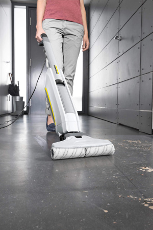 Аппарат для влажной уборки Karcher FC 5 Premium White 1.055-460.0 Аппарат для влажной уборки Karcher FC 5 Premium White 1.055-460.0