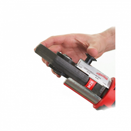 M18™ FORCE LOGIC™ компактный бесщеточный инструмент для обжима труб M18 BLHPT-202C U-SET 4933451136 M18™ FORCE LOGIC™ компактный бесщеточный инструмент для обжима труб M18 BLHPT-202C U-SET 4933451136
