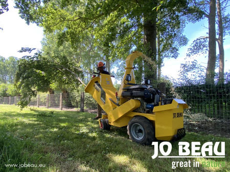 Измельчитель древесины Jo Beau M500 001419 Садовые измельчители
