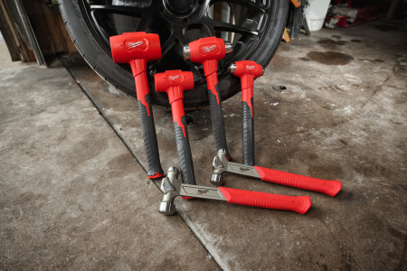 Молоток безынерционный Milwaukee 1360 г 4932492351 Молоток безынерционный Milwaukee 1360 г 4932492351