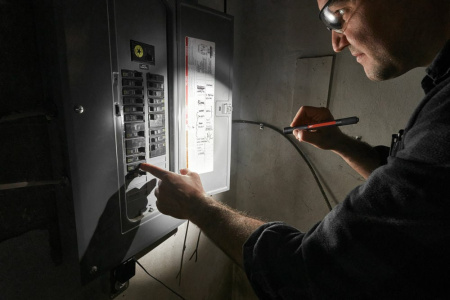 Электроинструмент