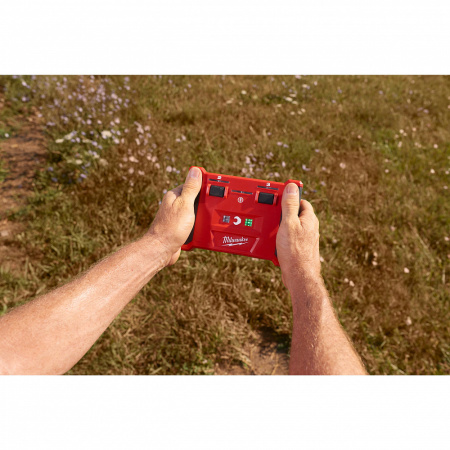 M18™ FORCE LOGIC™ гидравлический кабелерез с дистанционным управлением для подземных кабелей M18 HCC75R 4933459271