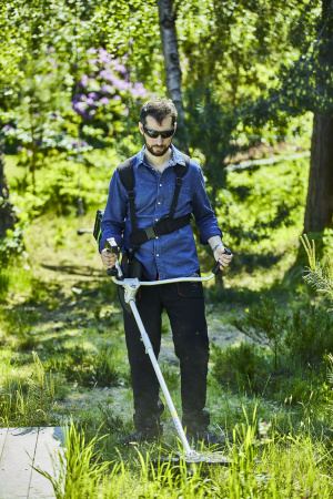 Триммер аккумуляторный Greenworks GD40BCBK4 2105707UB