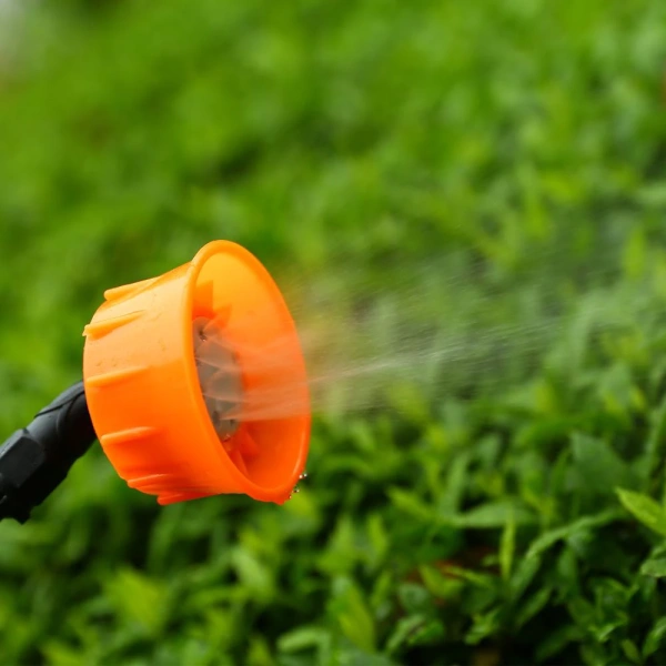 Опрыскиватель аккумуляторный Deko DKSP12 14 л 065-0955