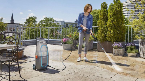 Мойка высокого давления Gardena AquaClean Li-40/60 09341-20 Мойка высокого давления Gardena AquaClean Li-40/60 09341-20