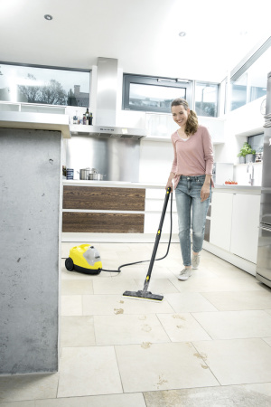 Пароочиститель Karcher SC 4 EasyFix 1.512-450.0 Пароочиститель Karcher SC 4 EasyFix 1.512-450.0