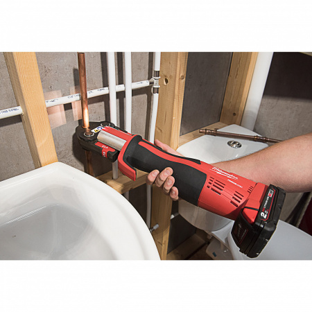 M18™ FORCE LOGIC™ компактный бесщеточный инструмент для обжима труб M18 BLHPT-202C U-SET 4933451136 M18™ FORCE LOGIC™ компактный бесщеточный инструмент для обжима труб M18 BLHPT-202C U-SET 4933451136