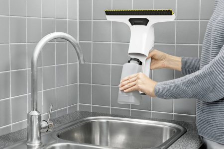 Стеклоочиститель Karcher WV 6 Premium (white) 