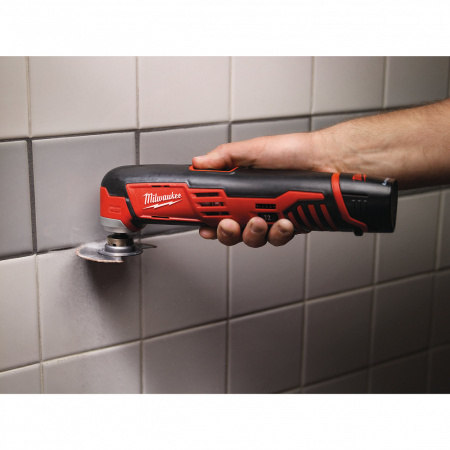 M12™ субкомпактный мульти-тул C12 MT-402B 4933441705 Многофункциональный инструмент (реноватор)