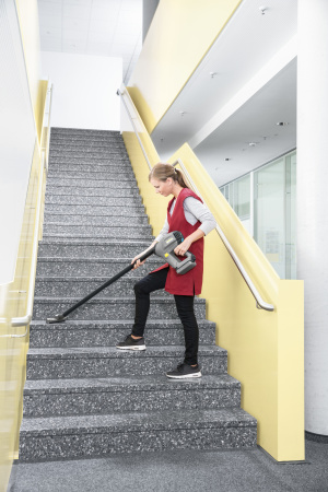 Ручной аккумуляторный пылесос Karcher HV 1/1 Bp Cs