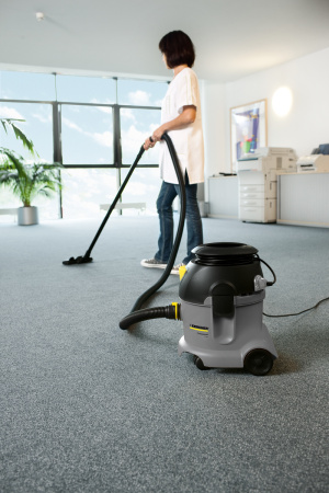 Пылесос Karcher T 10/1 Adv 