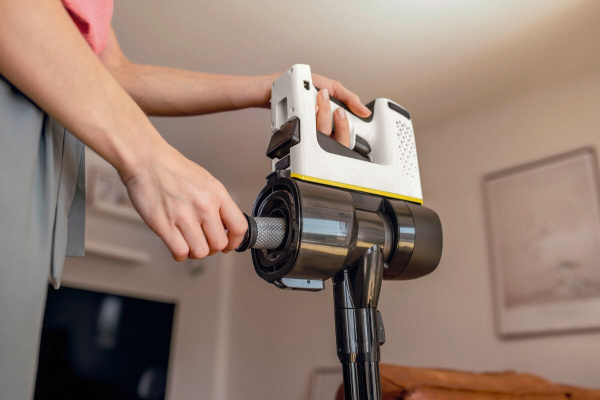Пылесос Karcher VC 4 Cordless MyHome 