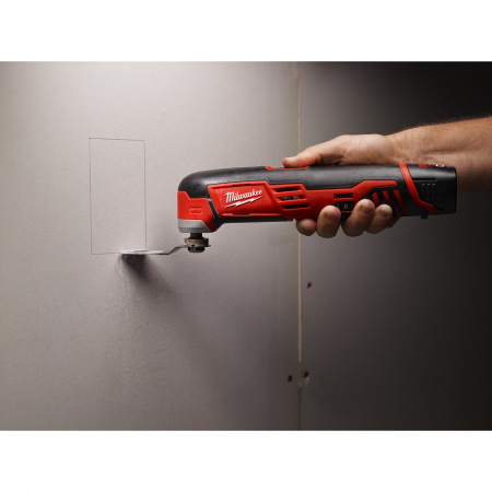 M12™ субкомпактный мульти-тул C12 MT-402B 4933441705 Многофункциональный инструмент (реноватор)