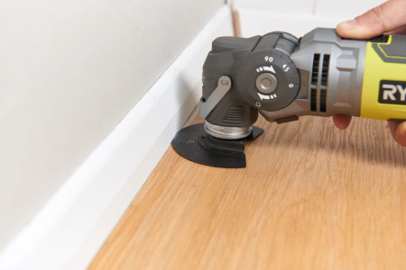 Многофункциональный инструмент (реноватор)