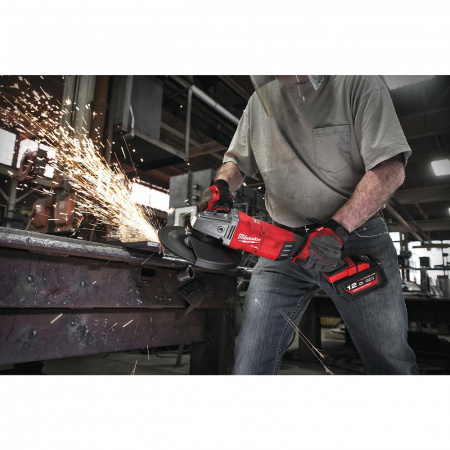 M18 FUEL™ 230 мм большая углошлифовальная машина с лопаточным выключателем M18 FLAG230XPDB-0 4933464113 Электроинструмент