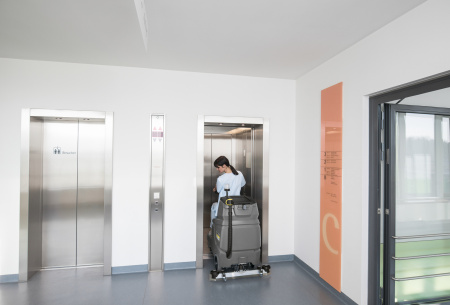 Поломоечная машина Karcher BD 50/70 R Classic 1.161-070.0