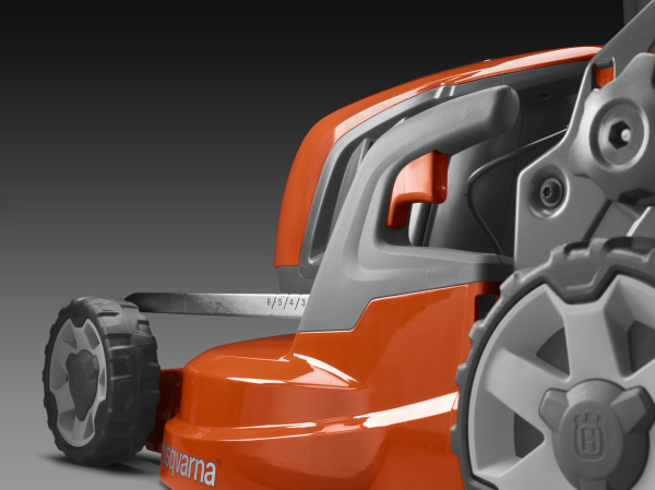 Газонокосилка аккумуляторная Husqvarna LC 347iVX 967 86 23-01 Газонокосилки и сенокосилки