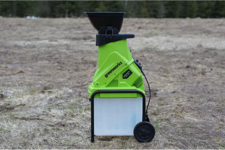 Измельчитель садовый электрический Greenworks GACSB 2206707 Садовые измельчители