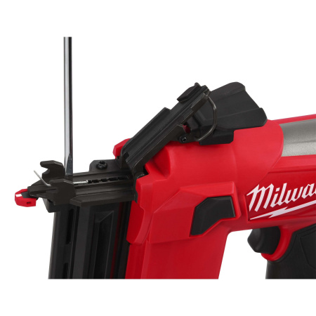 Аккумуляторный нейлер Milwaukee M12 FCN18GS-0X (без АКБ и ЗУ) 4933493354 Степлеры