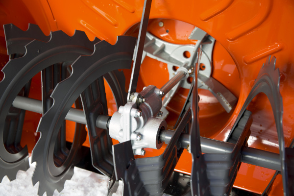 Снегоуборщики