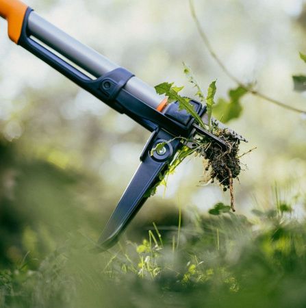 Корнеудалитель телескопический X-series FISKARS 1080510