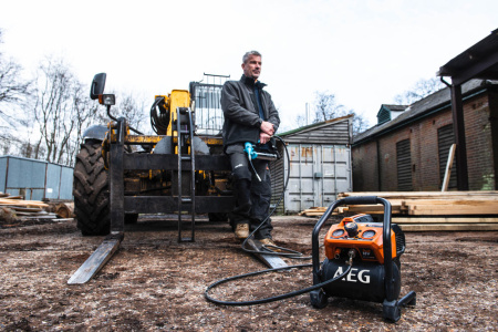 Компрессор AEG BK18-38BL-0 (без АКБ и ЗУ) 4935471201