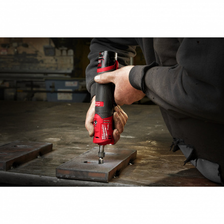 M12 FUEL™ цанговая прямошлифмашина M12 FDGS-422B 4933471436 Электроинструмент