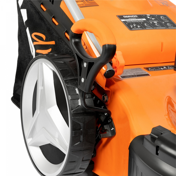 Газонокосилки и сенокосилки