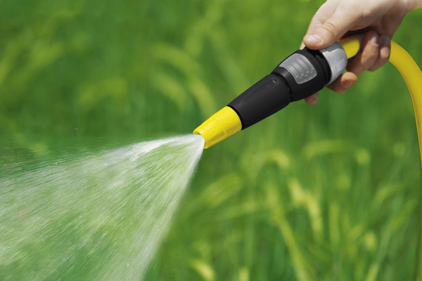 Распылители, пистолеты для полива, наконечники