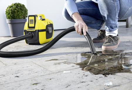 Пылесос Karcher WD 1 Compact Battery INT 1.198-300.0