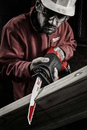 Полотно для сабельной пилы, демонтажное по дереву, дереву с гвоздями, пластику Milwaukee THE AX 300 мм/ шаг зуба 5 мм (5 шт) (экоупак.) (замена для 48005027) 48475027