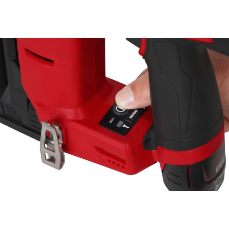 Аккумуляторный нейлер Milwaukee M12 FCN18GS-0X (без АКБ и ЗУ) 4933493354 Степлеры