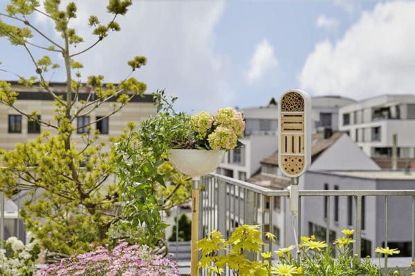 Отель для насекомых с рукояткой Gardena ClickUp! 11370-30