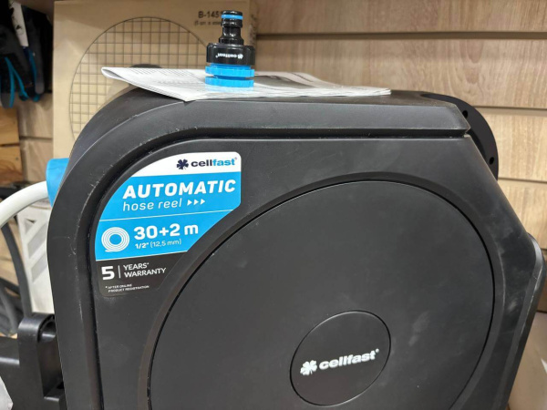 Автоматическая катушка Cellfast Ergo 1/2, 30 м (не работает направляющая смотки шланга, царапины на корпусе ) 55-420.Y