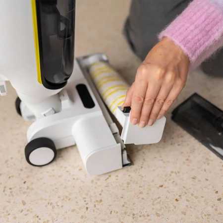 Вертикальный моющий пылесос Karcher FCV 4 Dry Extra 1.056-136.0